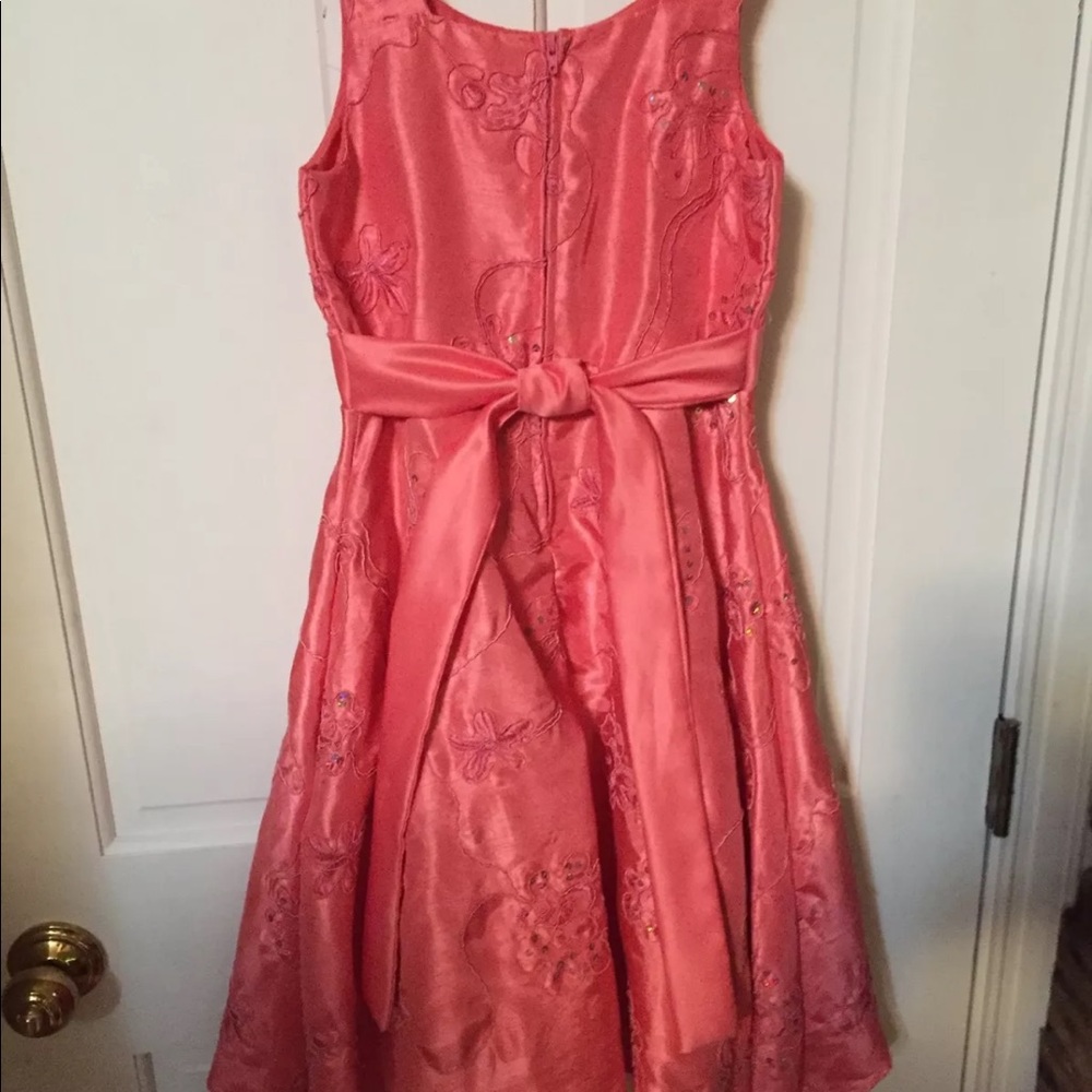 RARE EDITIONS Size 8 Coral Special Occasion Dress CDW $78 EUC - Picture 4 of 9